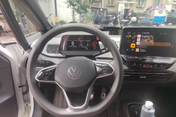 Used Volkswagen ID.3 2024 Pure & Smart Edition Steering Wheel