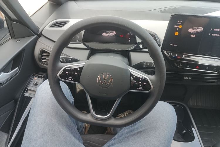 Used Volkswagen ID.3 2024 Pure & Smart Edition Steering Wheel