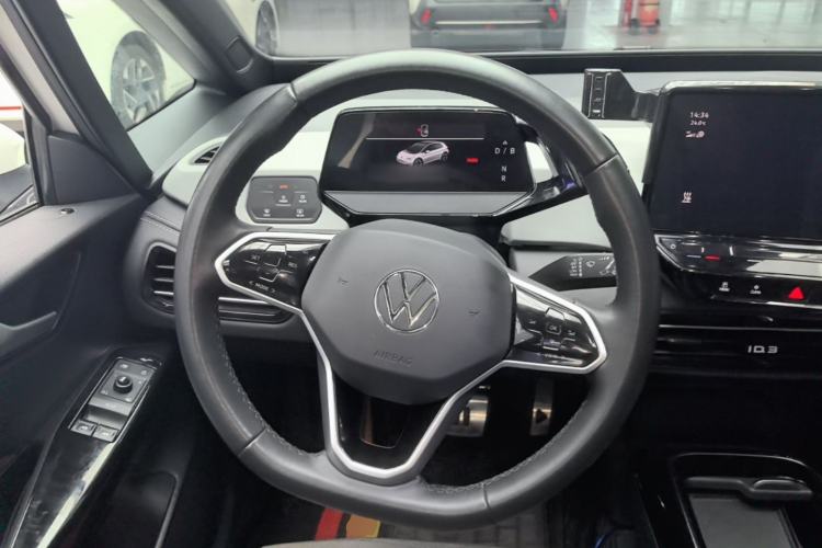 Used Volkswagen ID.3 2024 Outstanding Edition Steering Wheel