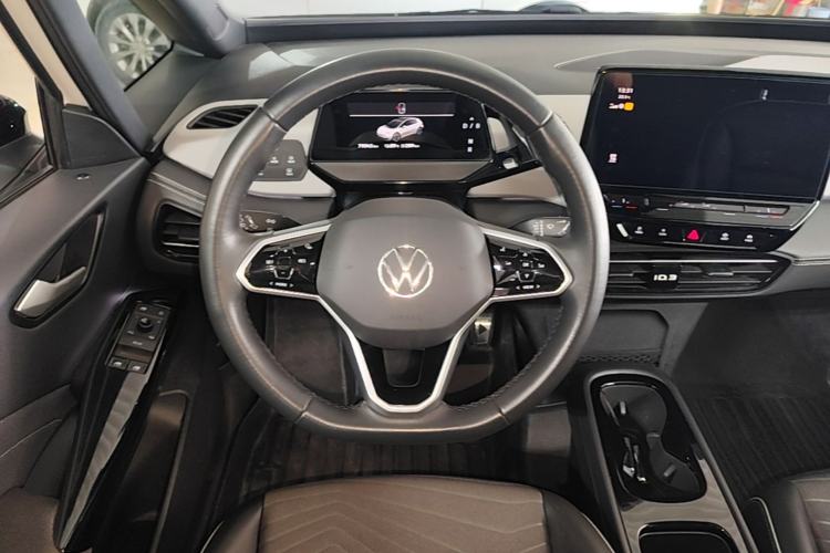 Used Volkswagen ID.3 2024 Outstanding Edition Steering Wheel