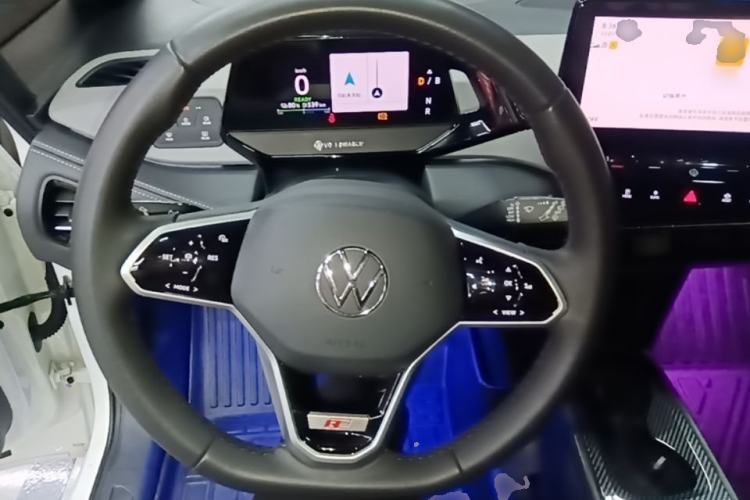 Used Volkswagen ID.3 2024 Outstanding Edition Steering Wheel