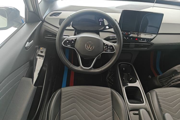 Used Volkswagen ID.3 2024 Outstanding Edition Steering Wheel