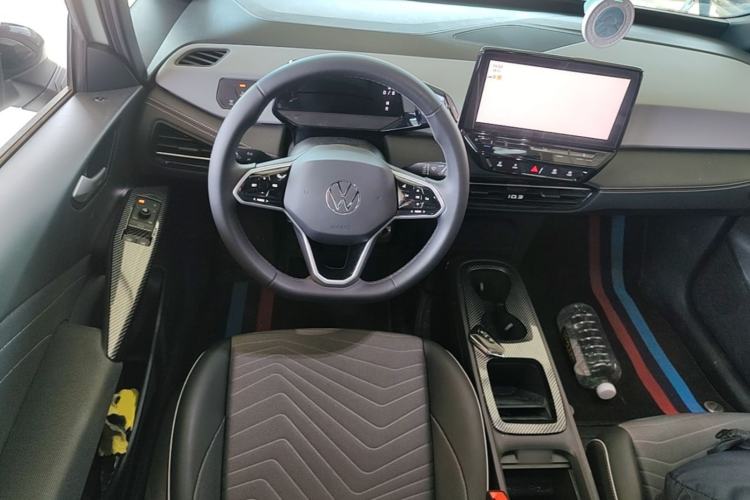 Used Volkswagen ID.3 2024 Outstanding Edition Steering Wheel