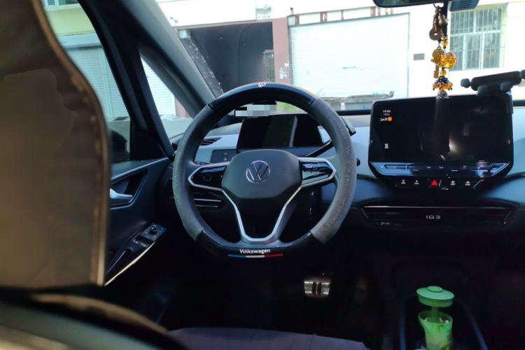 Used Volkswagen ID.3 2024 Pure & Smart Edition Steering Wheel