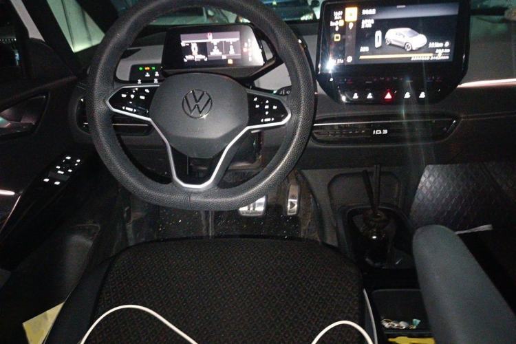 Used Volkswagen ID.3 2024 Pure & Smart Edition Steering Wheel