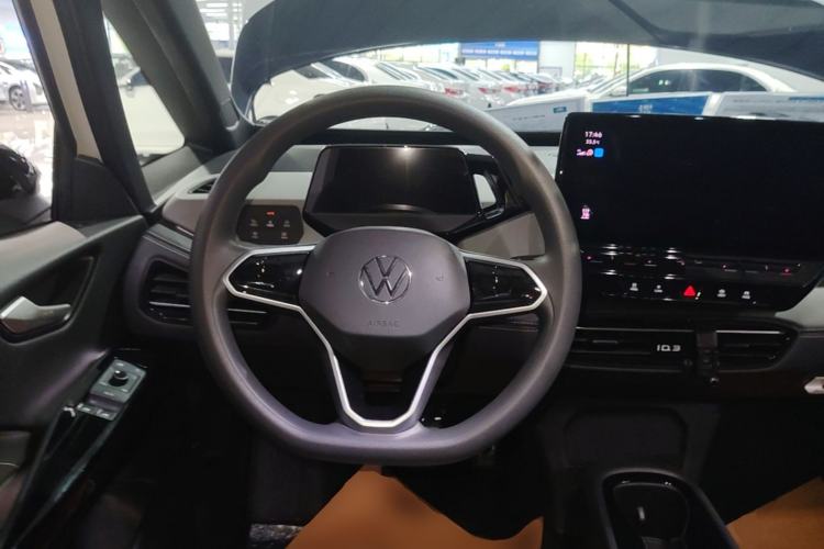 Used Volkswagen ID.3 2024 Pure & Smart Edition Steering Wheel