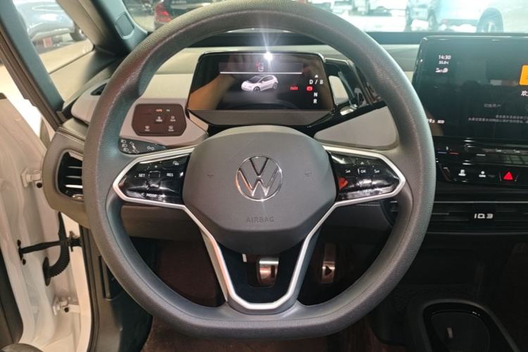 Used Volkswagen ID.3 2024 Pure & Smart Edition Steering Wheel