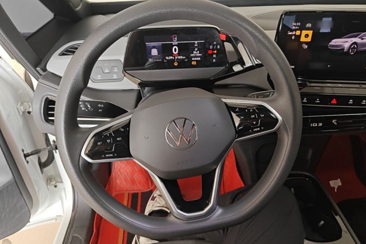 Used Volkswagen ID.3 2024 Pure & Smart Edition Steering Wheel