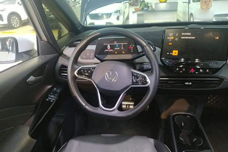 Used Volkswagen ID.3 2024 Outstanding Edition Steering Wheel