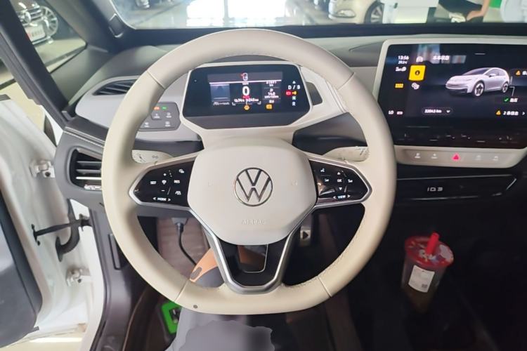 Used Volkswagen ID.3 2024 Outstanding Edition Steering Wheel