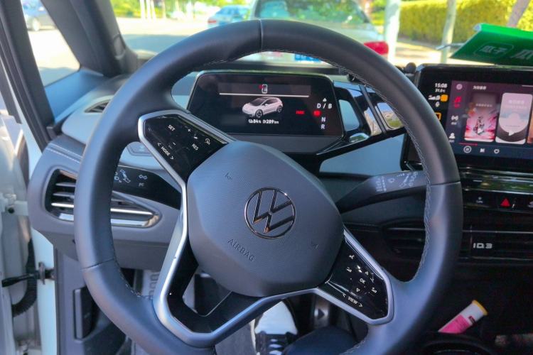 Used Volkswagen ID.3 2024 Outstanding Edition Steering Wheel
