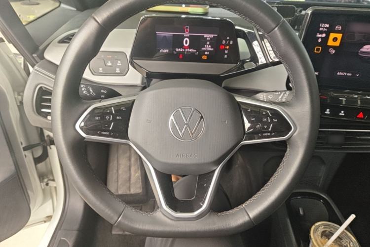 Used Volkswagen ID.3 2024 Outstanding Edition Steering Wheel