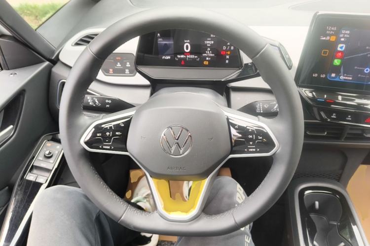 Used Volkswagen ID.3 2024 Outstanding Edition Steering Wheel