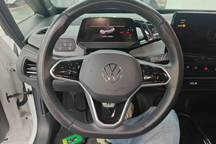 Used Volkswagen ID.3 2024 Outstanding Edition Steering Wheel