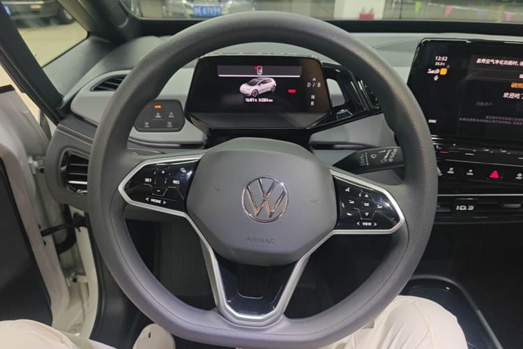 Used Volkswagen ID.3 2024 Pure & Smart Edition Steering Wheel