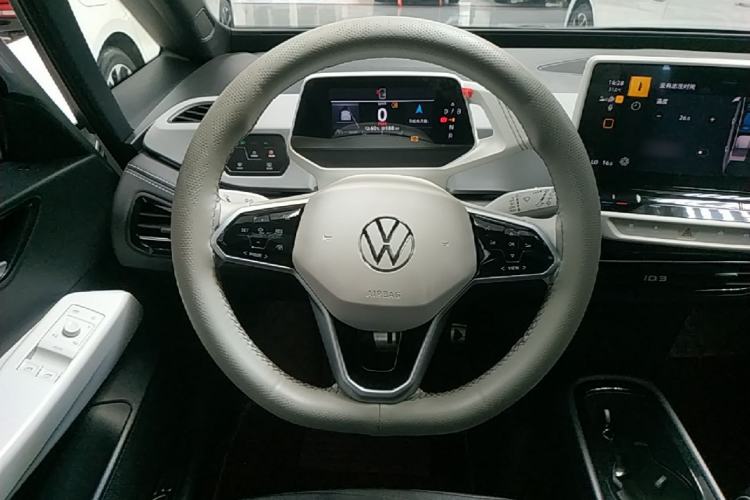 Used Volkswagen ID.3 2024 Outstanding Edition Steering Wheel