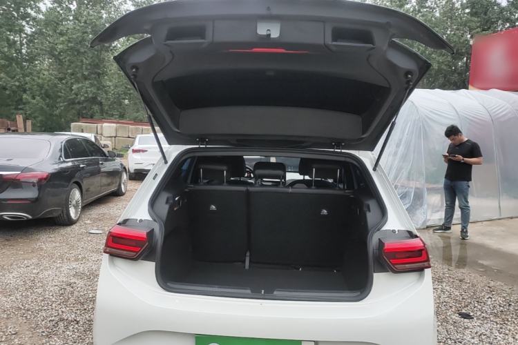 Used Volkswagen ID.3 2024 Outstanding Edition Trunk