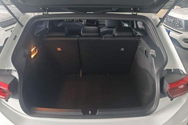 Used Volkswagen ID.3 2024 Pure & Smart Edition Trunk