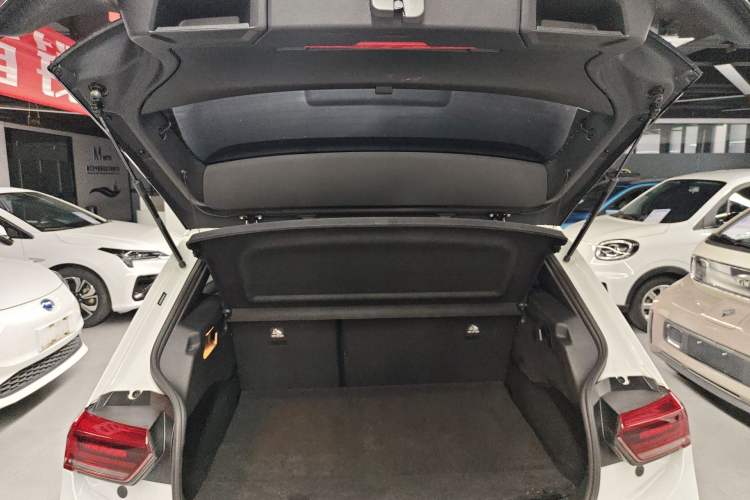 Used Volkswagen ID.3 2024 Pure & Smart Edition Trunk