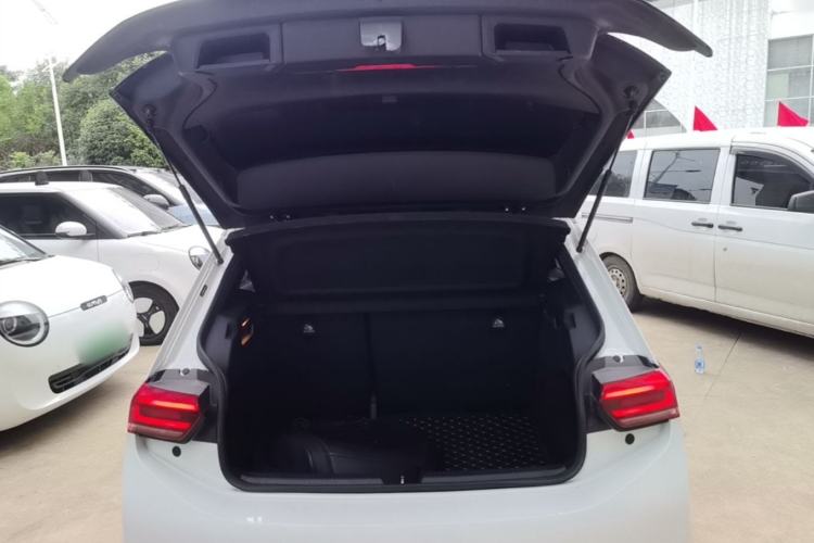 Used Volkswagen ID.3 2024 Outstanding Edition Trunk