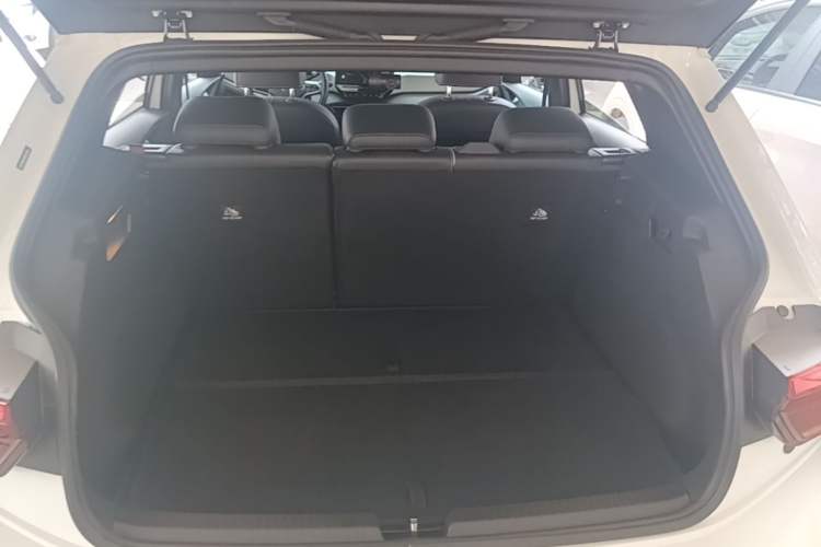Used Volkswagen ID.3 2024 Outstanding Edition Trunk