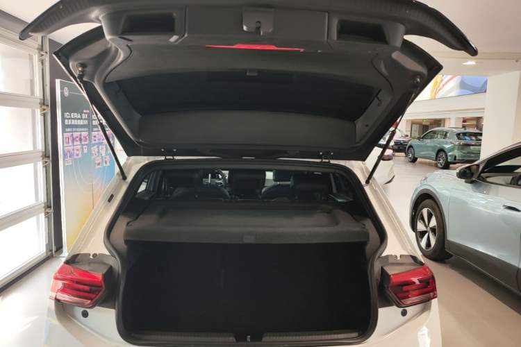 Used Volkswagen ID.3 2024 Pure & Smart Edition Trunk