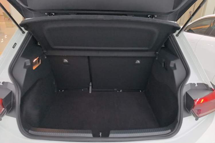 Used Volkswagen ID.3 2024 Outstanding Edition Trunk