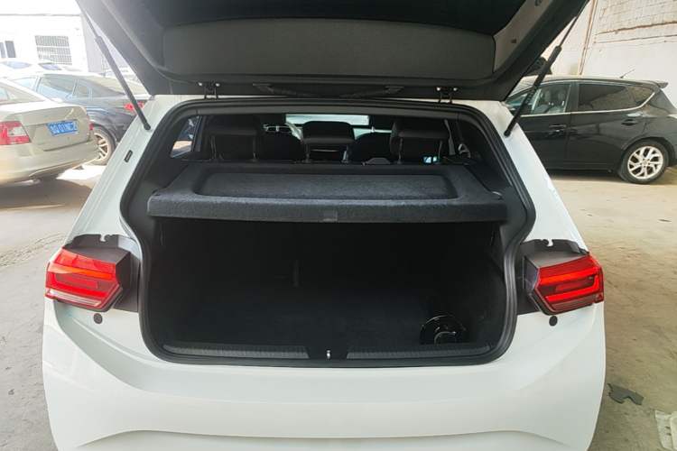 Used Volkswagen ID.3 2024 Outstanding Edition Trunk