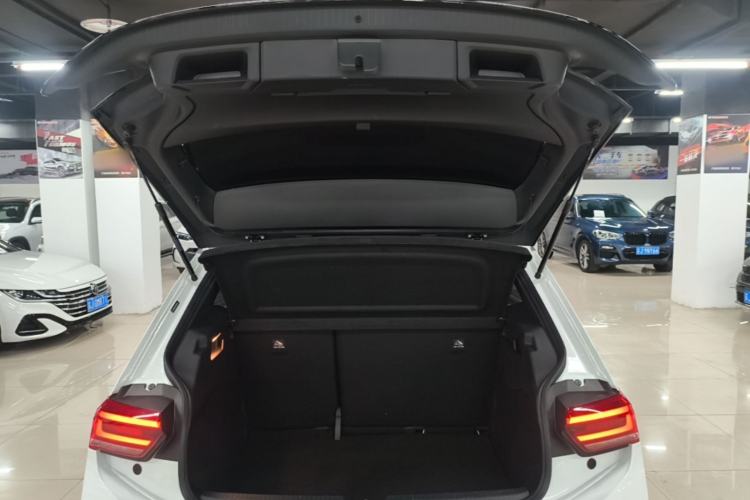 Used Volkswagen ID.3 2024 Outstanding Edition Trunk