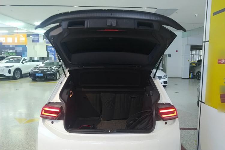 Used Volkswagen ID.3 2024 Outstanding Edition Trunk