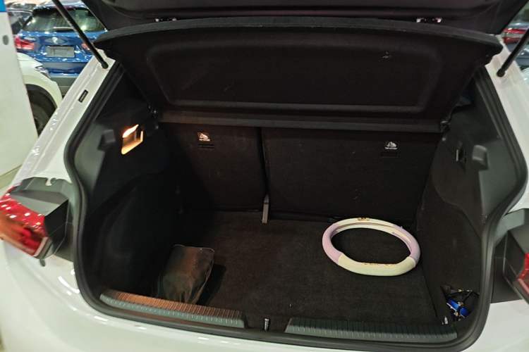 Used Volkswagen ID.3 2024 Outstanding Edition Trunk