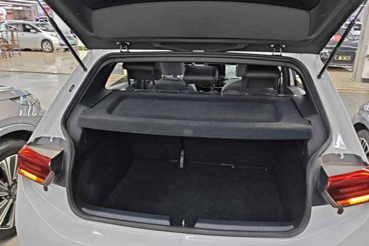 Used Volkswagen ID.3 2024 Outstanding Edition Trunk