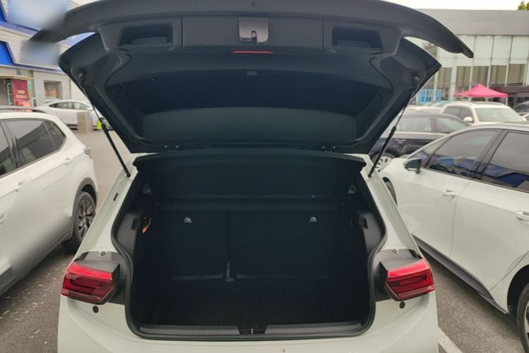 Used Volkswagen ID.3 2024 Outstanding Edition Trunk
