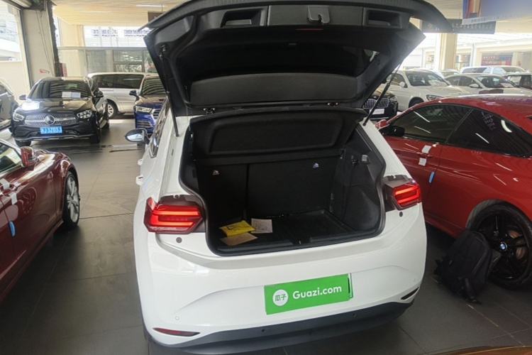 Used Volkswagen ID.3 2024 Outstanding Edition Trunk
