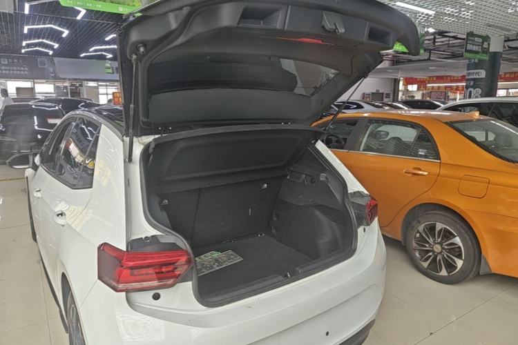 Used Volkswagen ID.3 2024 Outstanding Edition Trunk