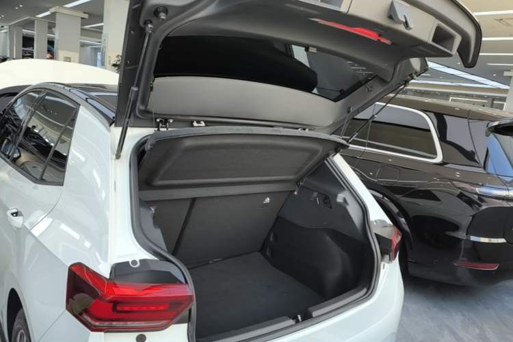 Used Volkswagen ID.3 2024 Pure & Smart Edition Trunk