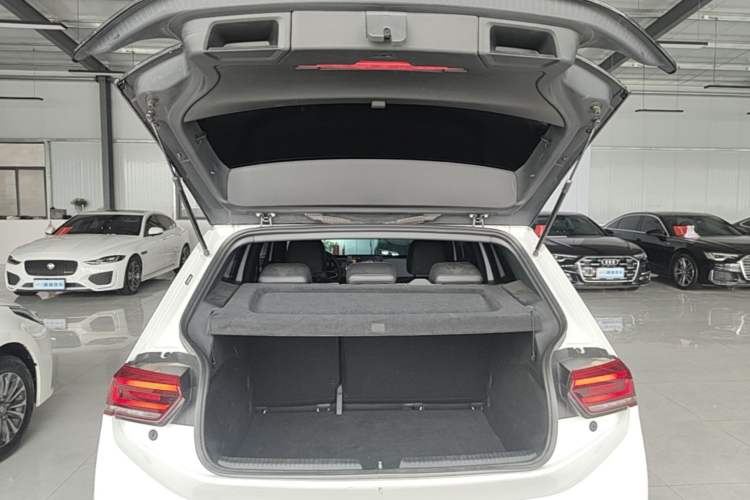 Used Volkswagen ID.3 2024 Outstanding Edition Trunk
