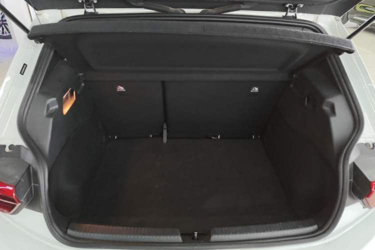 Used Volkswagen ID.3 2024 Outstanding Edition Trunk