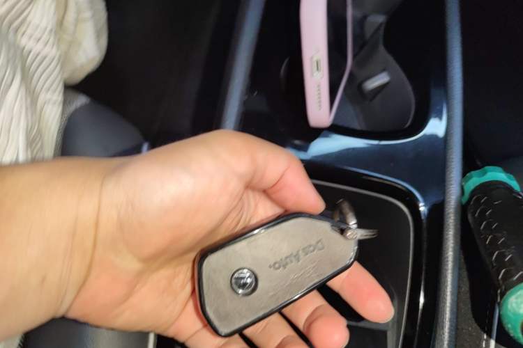 Used Volkswagen ID.3 2024 Outstanding Edition Vehicle Key