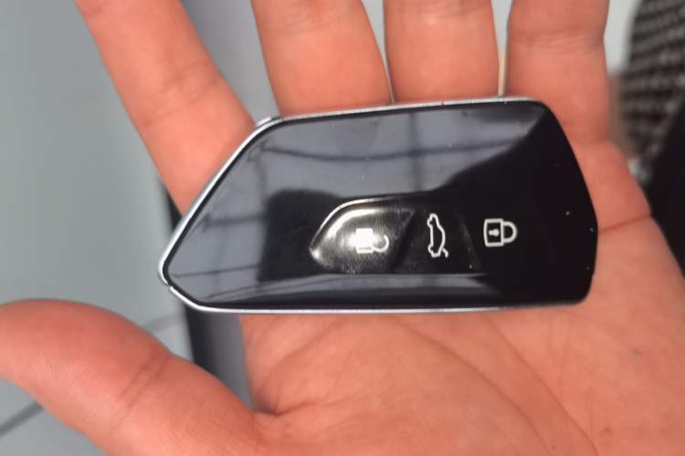 Used Volkswagen ID.3 2024 Outstanding Edition Vehicle Key