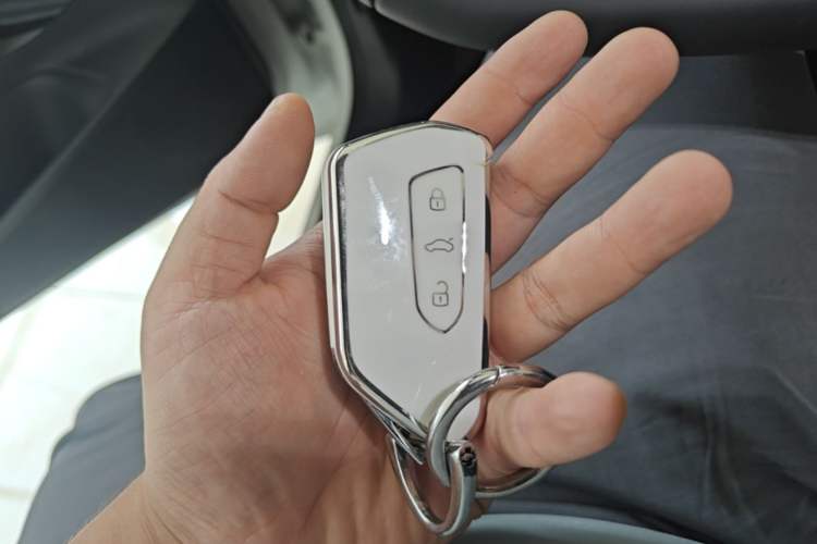 Used Volkswagen ID.3 2024 Outstanding Edition Vehicle Key