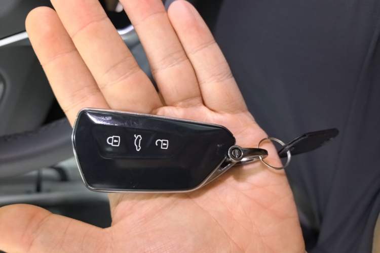 Used Volkswagen ID.3 2024 Outstanding Edition Vehicle Key