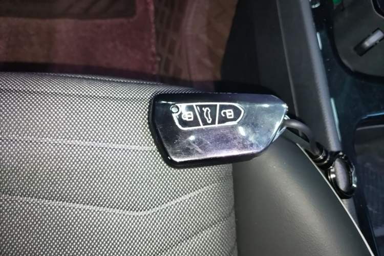 Used Volkswagen ID.3 2024 Outstanding Edition Vehicle Key