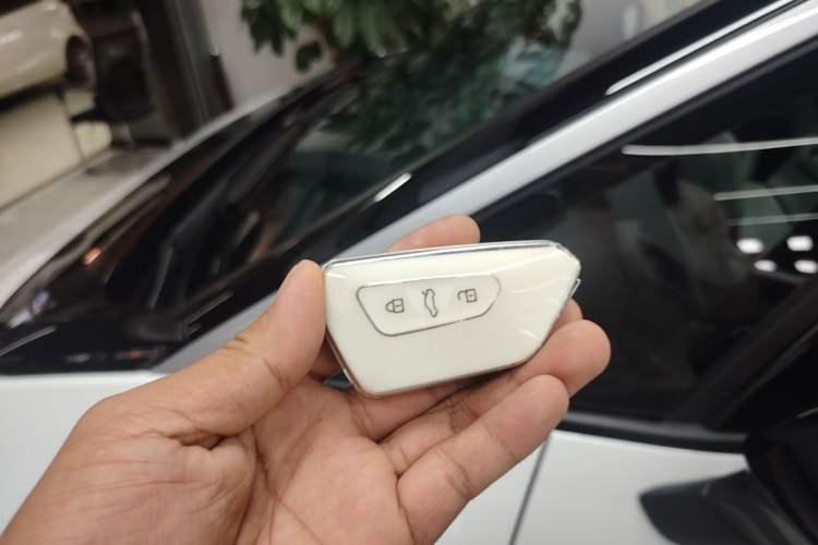 Used Volkswagen ID.3 2024 Outstanding Edition Vehicle Key