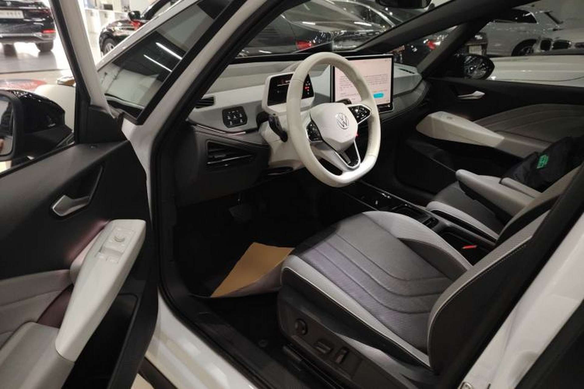 Used Volkswagen ID.3 2025 Smart Edition Ultra-Intelligent Oxygen Version Driver Seat