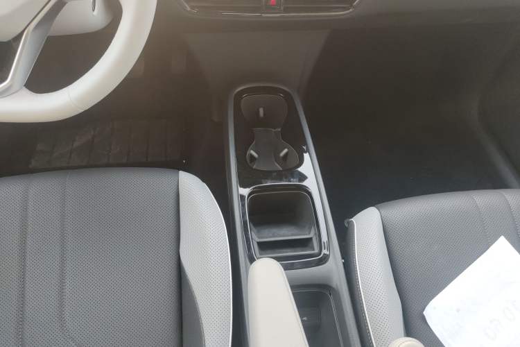 Used Volkswagen ID.3 2025 Smart Edition Ultra-Intelligent Version Gear Lever