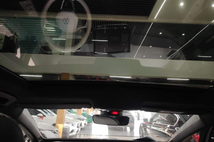 Used Volkswagen ID.3 2025 Smart Edition Ultra-Intelligent Oxygen Version Headliner