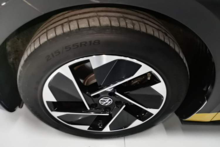 Used Volkswagen ID.3 2025 Smart Edition Ultra-Intelligent Oxygen Version Left Front Wheel Hub