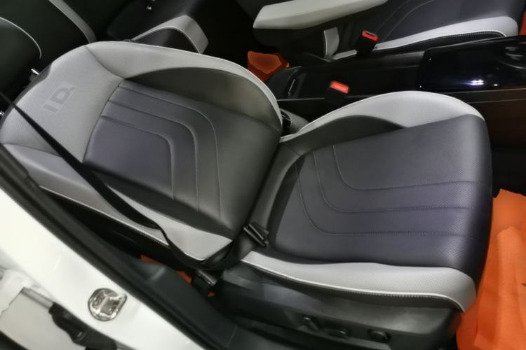 Used Volkswagen ID.3 2025 Smart Edition Ultra-Intelligent Oxygen Version Right Front Seat