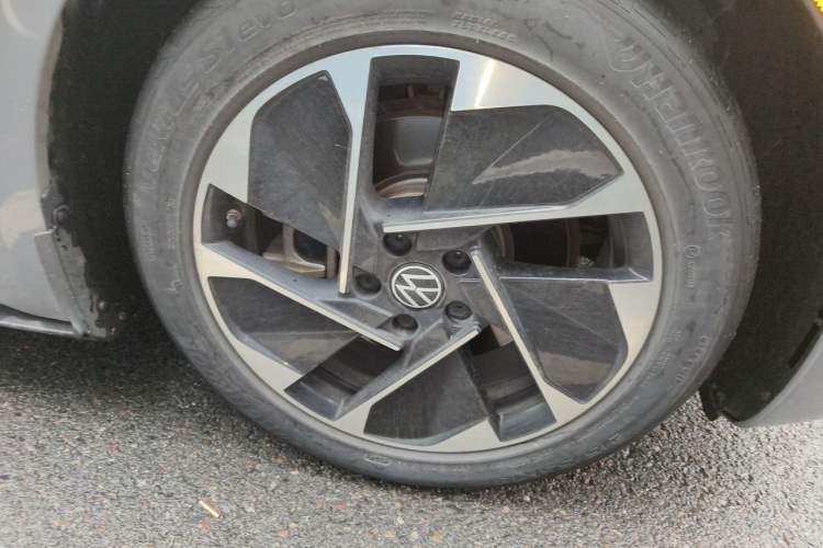 Used Volkswagen ID.3 2025 Smart Version Pure & Intelligent Enjoyment Edition Right Front Wheel Hub